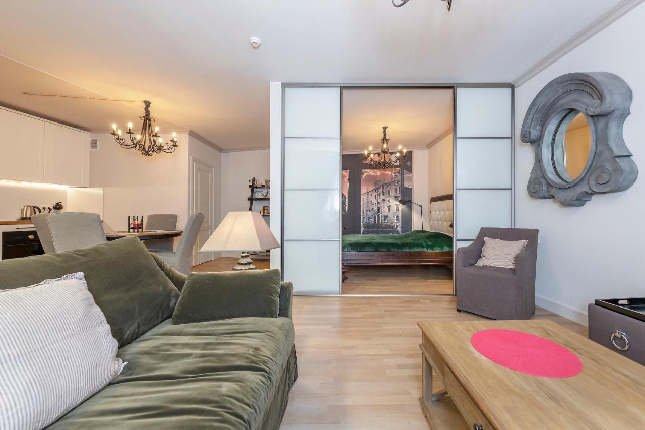 Luxury Gaono Apartments Vilnius Old Town I Self Check In I Free Private Parking Bagian luar foto