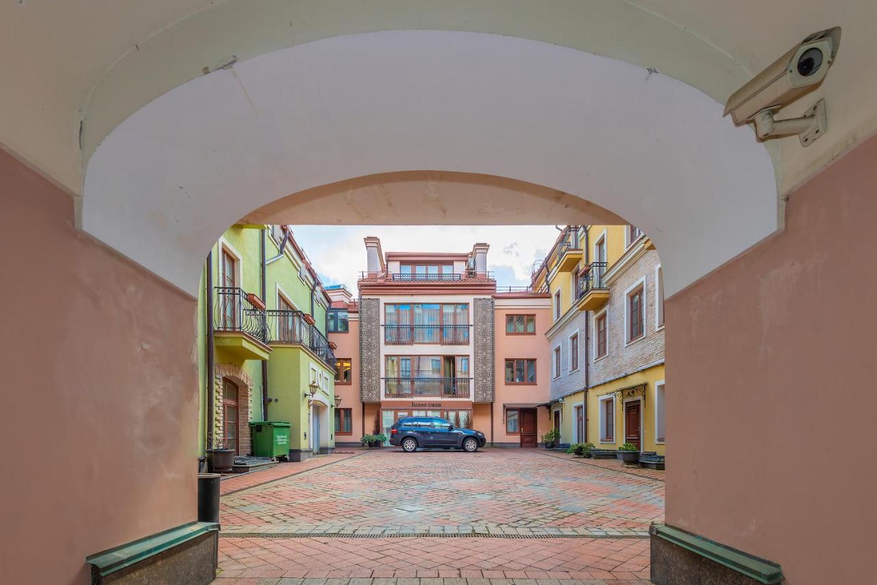 Luxury Gaono Apartments Vilnius Old Town I Self Check In I Free Private Parking Bagian luar foto