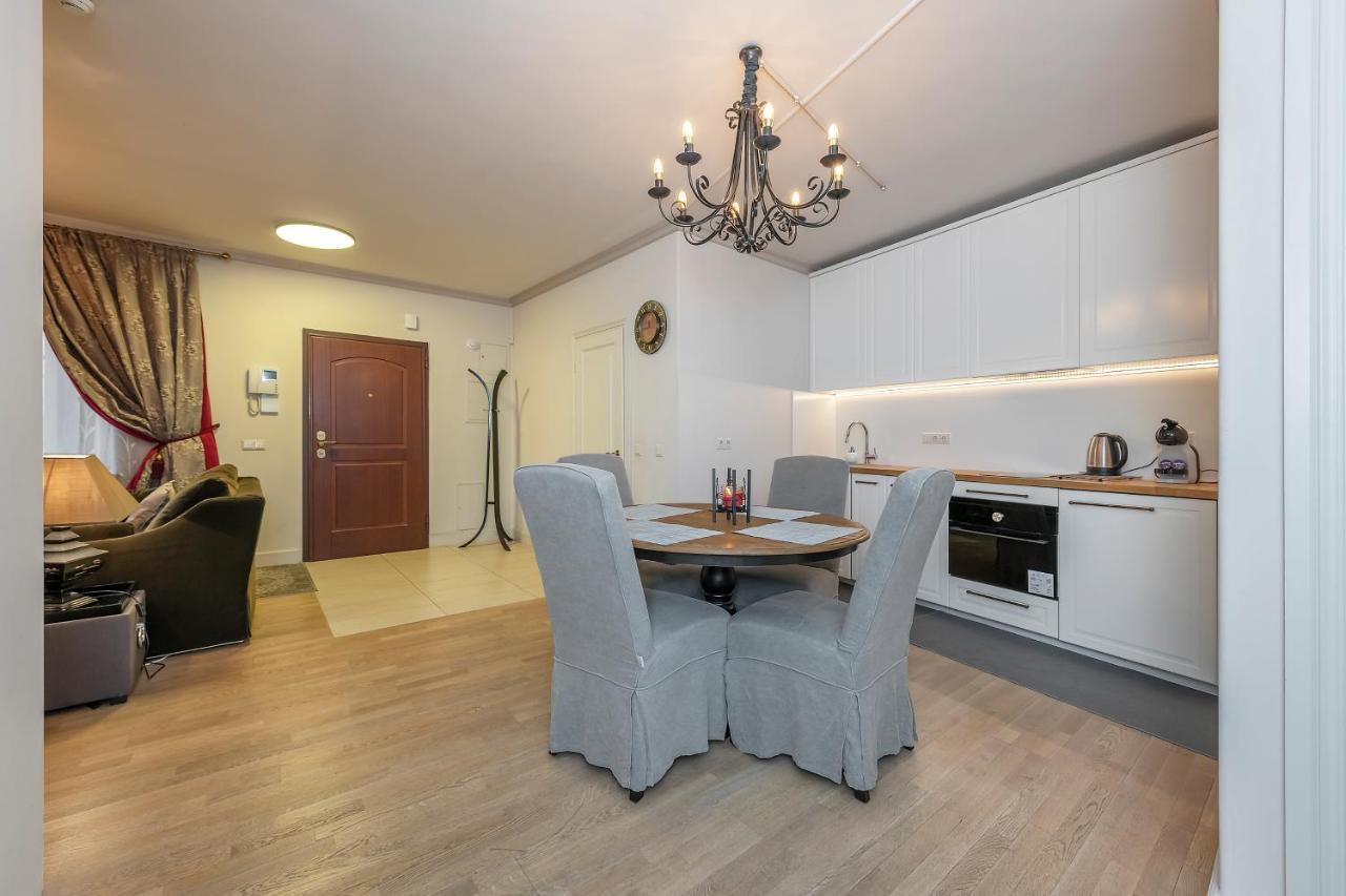 Luxury Gaono Apartments Vilnius Old Town I Self Check In I Free Private Parking Bagian luar foto