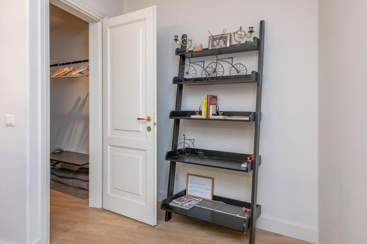 Luxury Gaono Apartments Vilnius Old Town I Self Check In I Free Private Parking Bagian luar foto