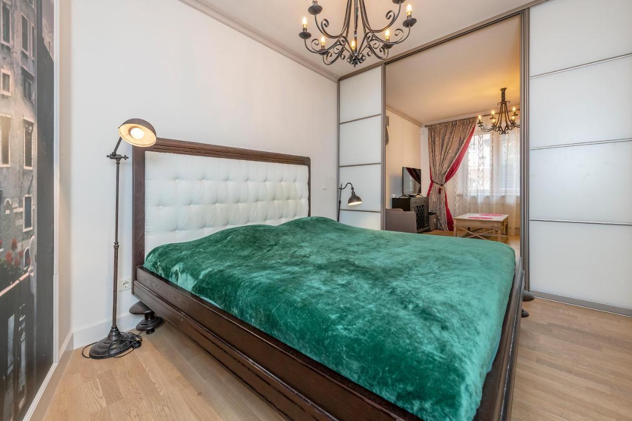 Luxury Gaono Apartments Vilnius Old Town I Self Check In I Free Private Parking Bagian luar foto